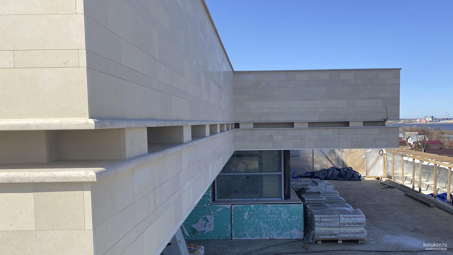 Дом на склоне в Нижнем Новгороде