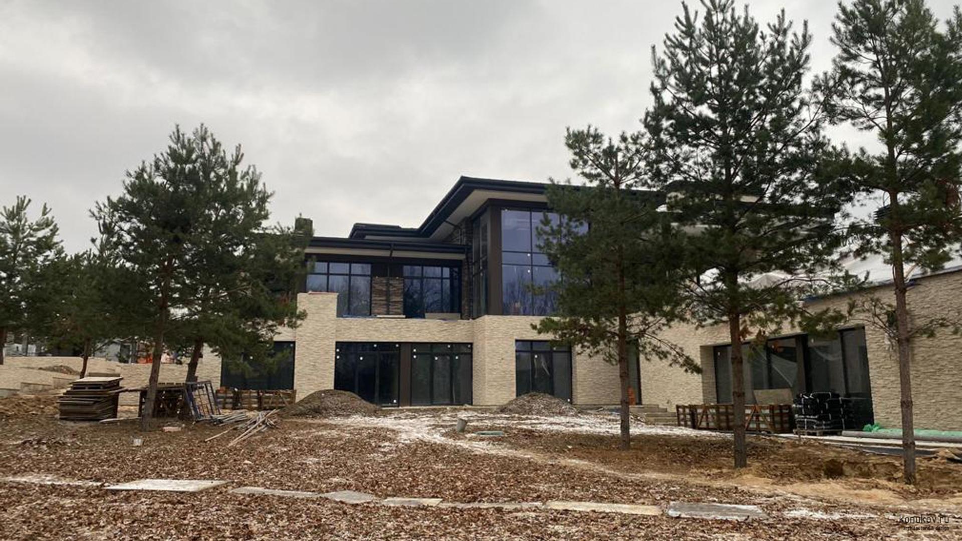 Вид со двора